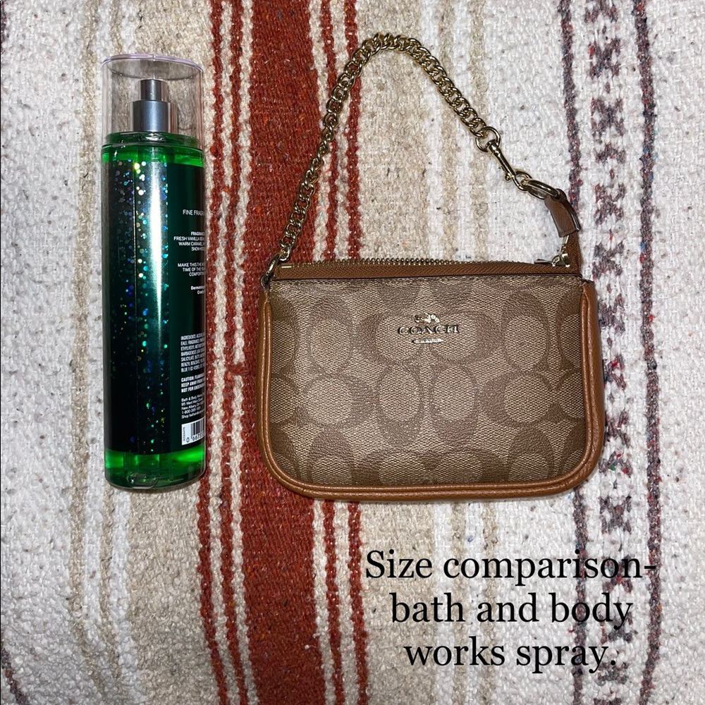 Coach Wristlet - Picture 4 of 4